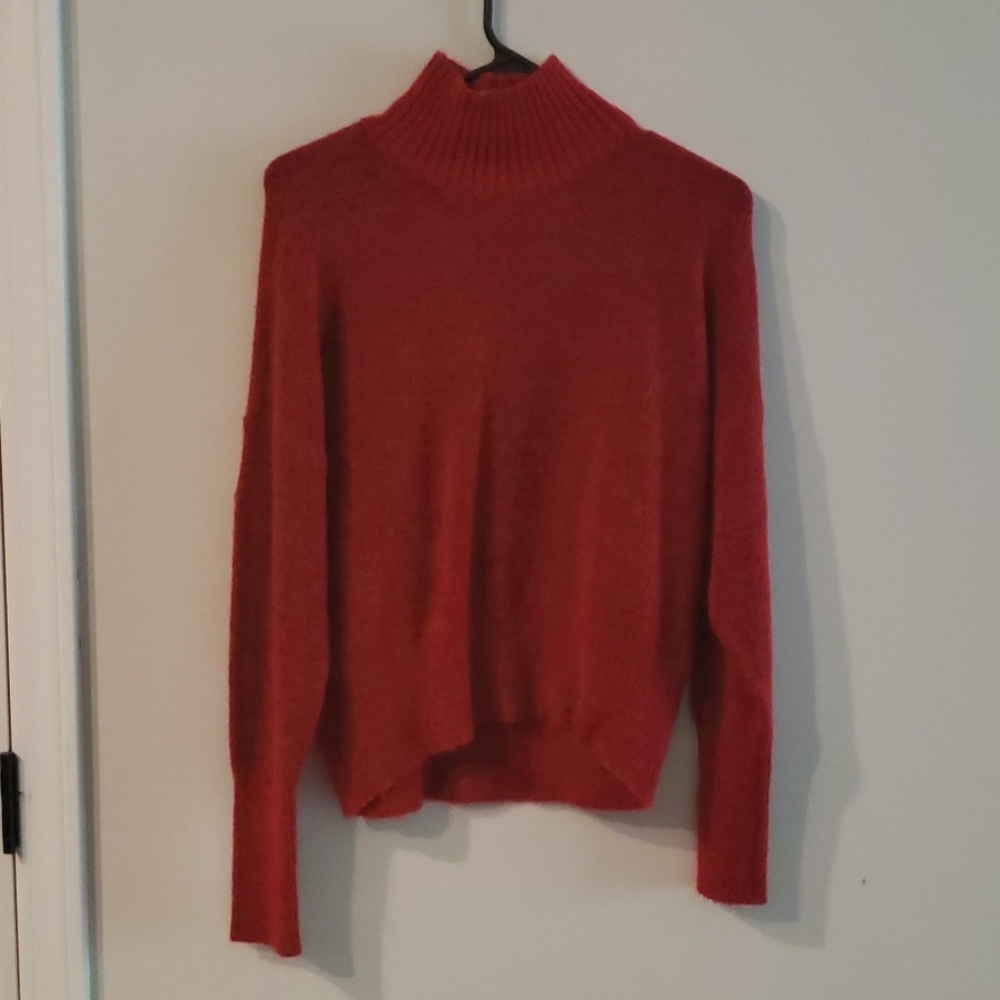 Turtle neck sweater